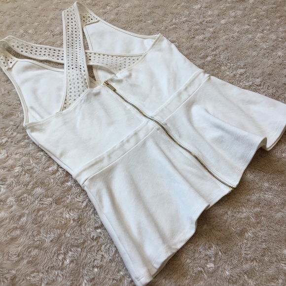 Dynamite White Peplum Top - Picture 5 of 13